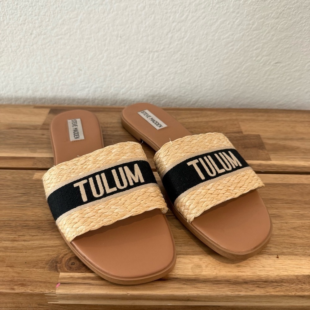 Steve Madden- Tulum Knox Sandals - Size 9